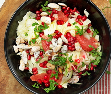julig sallad med granatäpple julig sallad med granatäpple